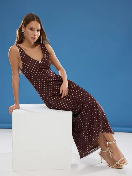 Trendyol Rochie ciocolatiu alb