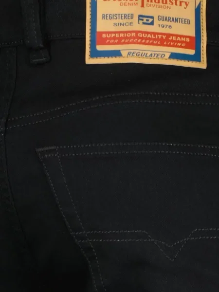 Blugi drepți Diesel negru