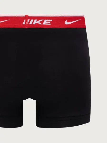 Боксеры Nike