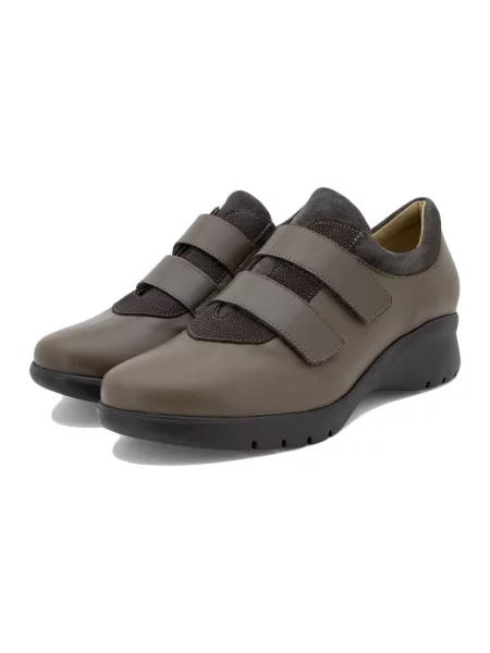 Pantofi Piesanto maro