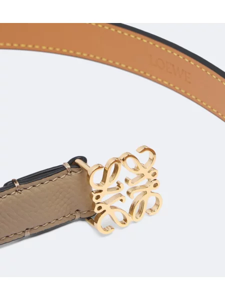 Cu centură curea Loewe din piele bej