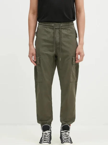 Alpha Industries pantaloni de verde
