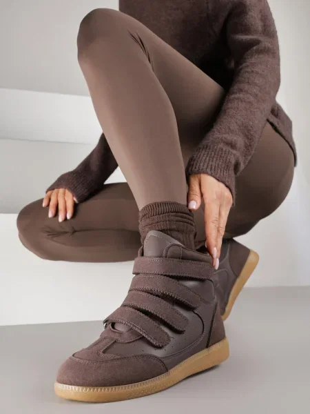 Sneakers Tlavie maro