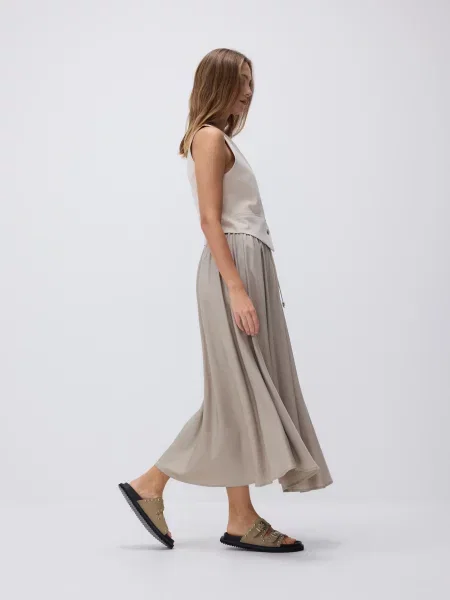 Reserved Спідниця міді з ліоцелу бежевий