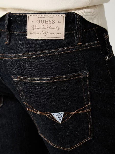 Джинсы Guess