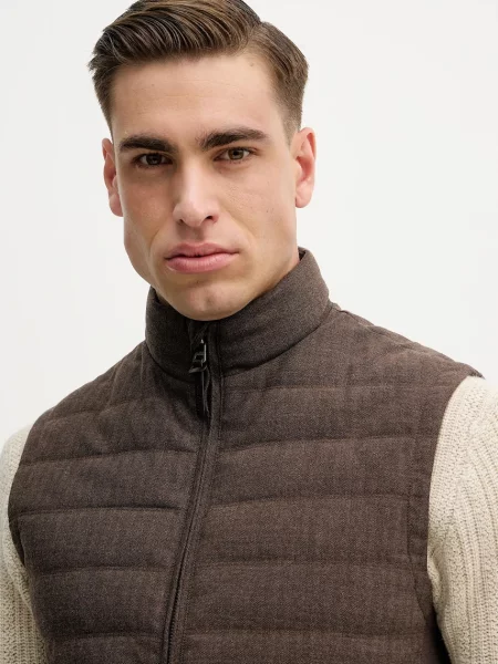 Жилет Hackett London коричневый