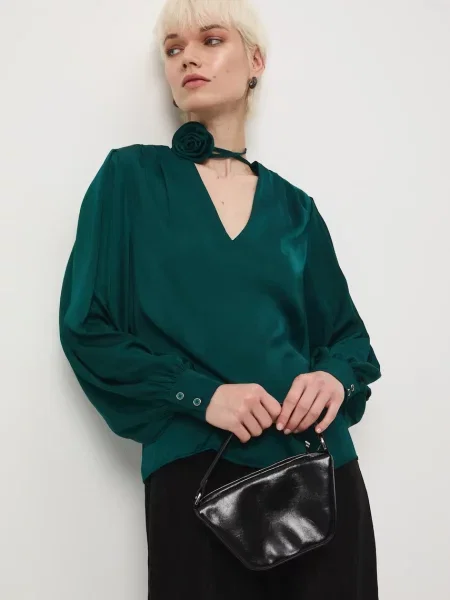 Блузка Medicine однотонна зелений