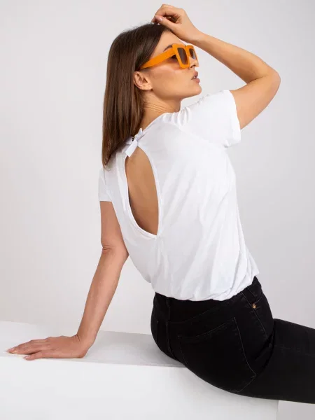 Bluză Fashionhunters cu mâneci scurte scurtă alb