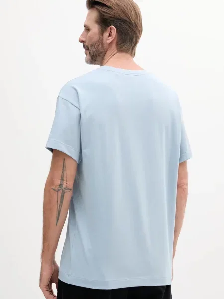 T-shirt z nadrukiem z logo Hugo niebieska