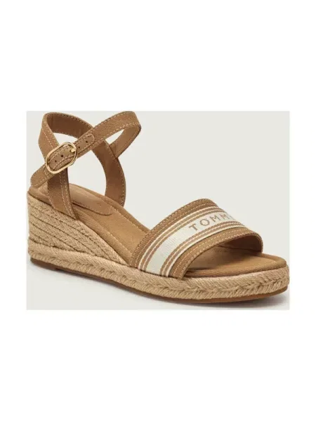 Sandale Tommy Hilfiger din piele bej
