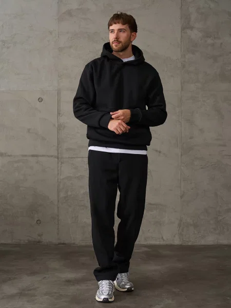 Костюмный спортивный костюм Issa Plus черный