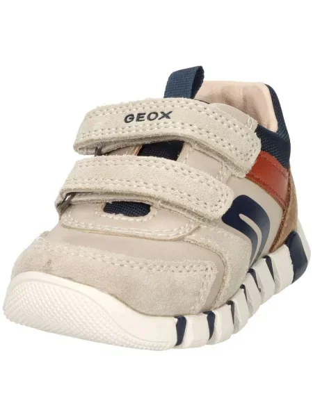 Gyerek félcipő Geox bézs