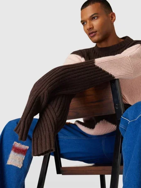 Oversize’owy sweter o wyglądzie dzianiny Gmbh