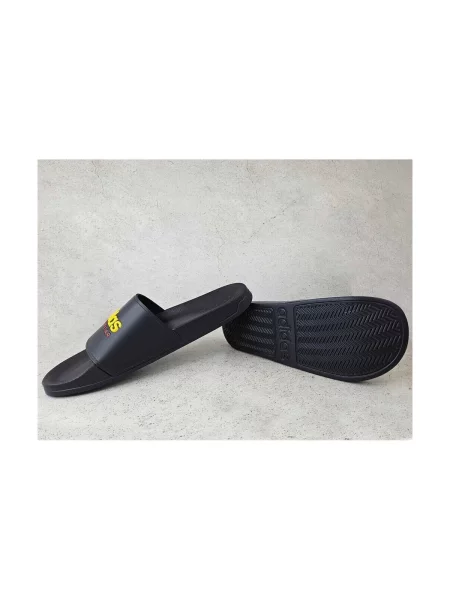 Natikače Adidas crna