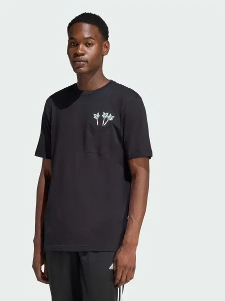 Футболка adidas чорний