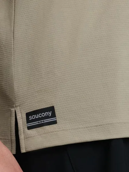 Футболка Saucony бежева