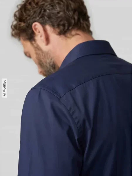 Koszula biznesowa o kroju slim fit z kołnierzykiem typu kent Jake*s