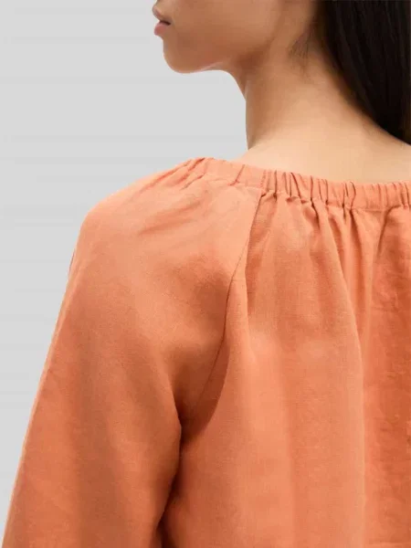 Bluzka o kroju regular fit z czystego lnu z dekoltem carmen Marc O'polo pomarańczowa