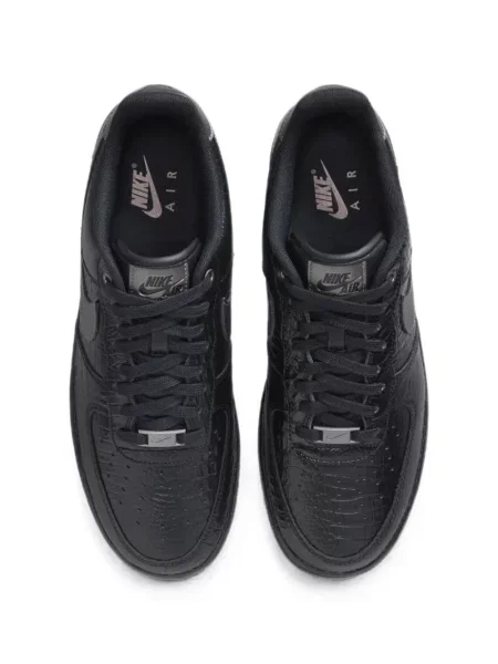 Baschet sneakerși Nike Air Force 1 negru
