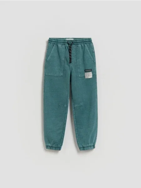 Джоггеры Reserved зеленые