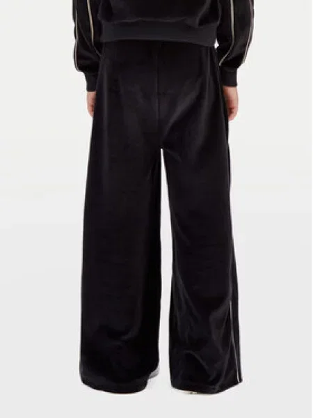 Calvin Klein Jeans Sportinės kelnės Velvet juoda