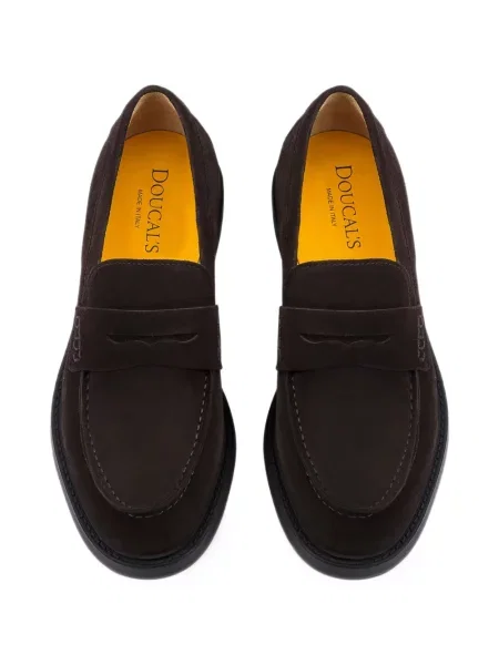 Pantofi loafer Doucal's din piele de căprioară maro