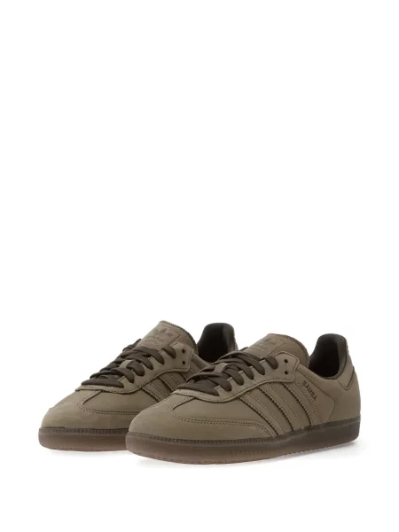 Тениска Adidas на райета с V-образно деколте зелено