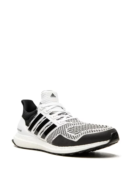 Sportbačiai Adidas UltraBoost balta