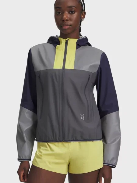 Вітровка Under Armour для бігу сіра