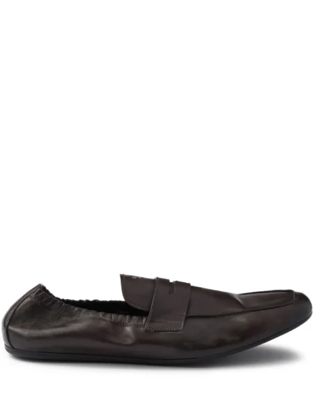 Pantofi loafer Prada din piele maro