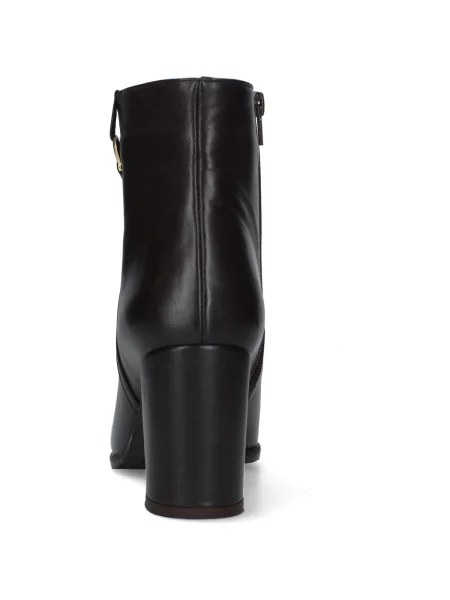 Pantofi Anita maro