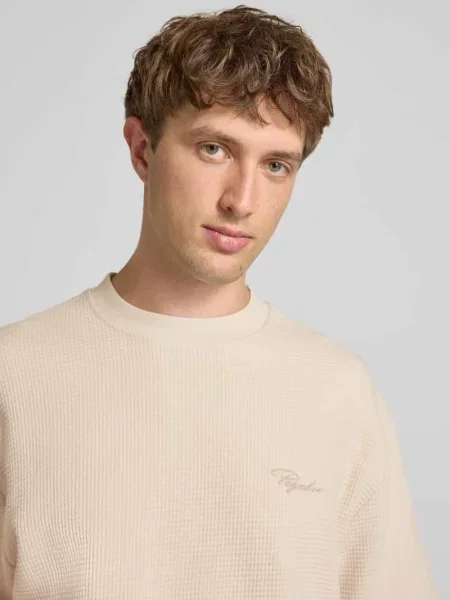 T-shirt o kroju oversized z fakturowanym wzorem i wyhaftowanym logo Pegador biała