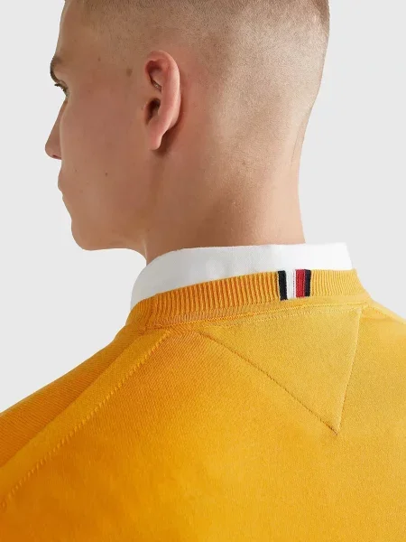 Свитер Tommy Hilfiger желтый
