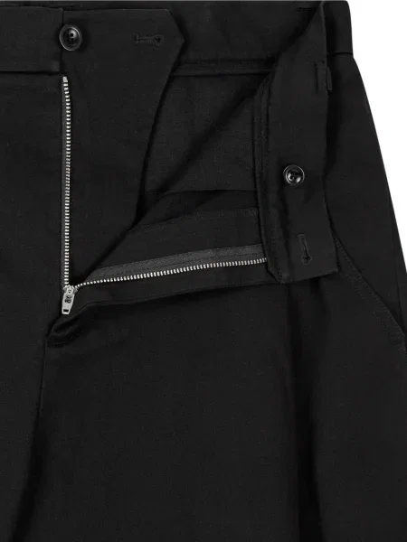 Pantaloni Studio Tomboy plisate negru