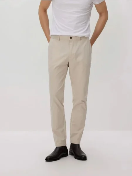 Reserved Pantaloni chino slim fit bej