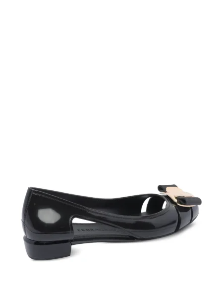 Balerini Ferragamo din piele negru