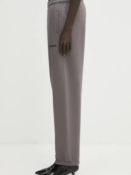 WRSTBHVR pantaloni de trening Hera