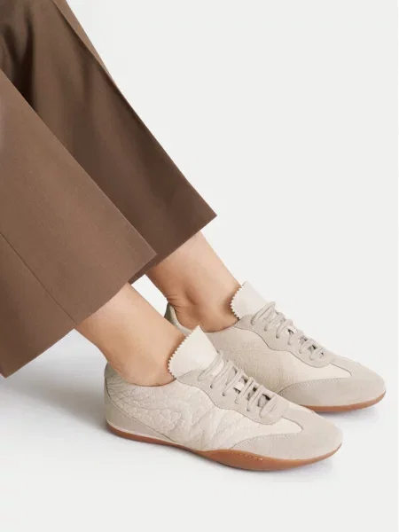 Weekend Max Mara Sneakersy Écru