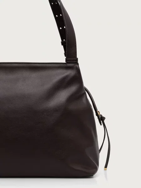 Armani Exchange Táska Sötétbarna barna