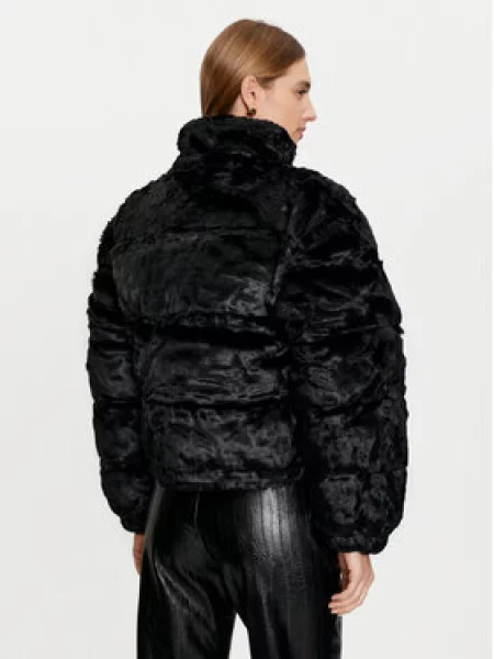 Zimní bunda Alpha Industries černá