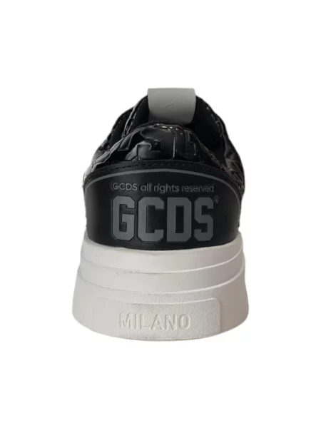 Lakierowane sneakersy Gcds skórzane czarne