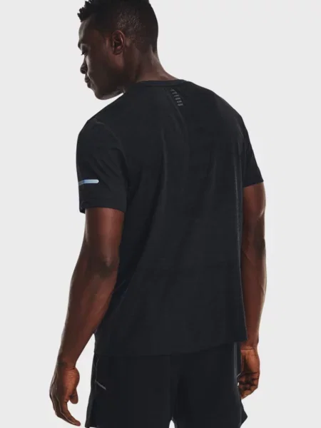 Бесшовная спортивная футболка Under Armour черная
