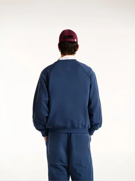 Свитер New Balance синий