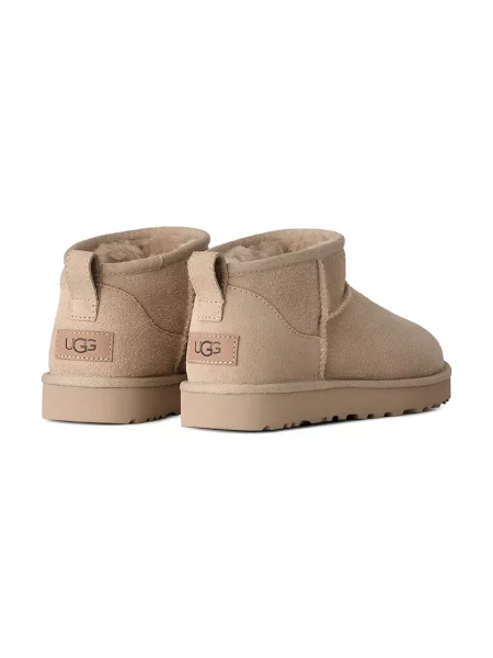 Замшевые классические сапоги Ugg
