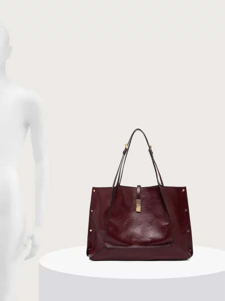 Кожаная сумка шоппер Pollini