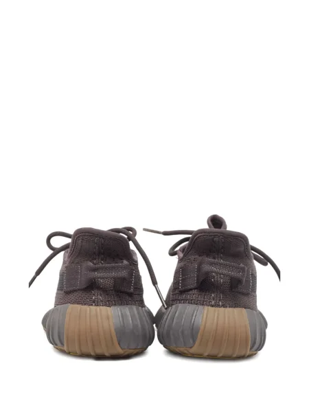 Sneakerși Adidas Yeezy maro