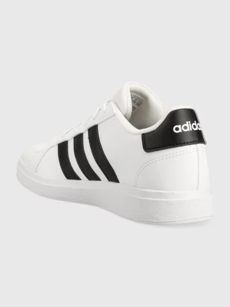 Детские кроссовки Adidas