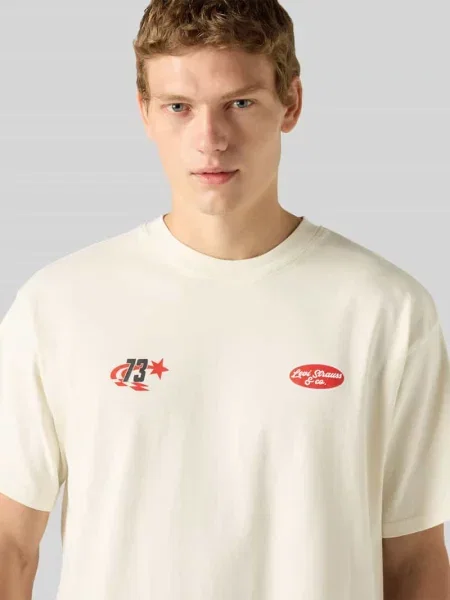 T-shirt o kroju relaxed fit z czystej bawełny Levi's biała