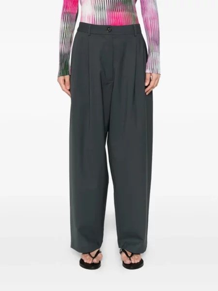 Plisirane hlače Cordera siva