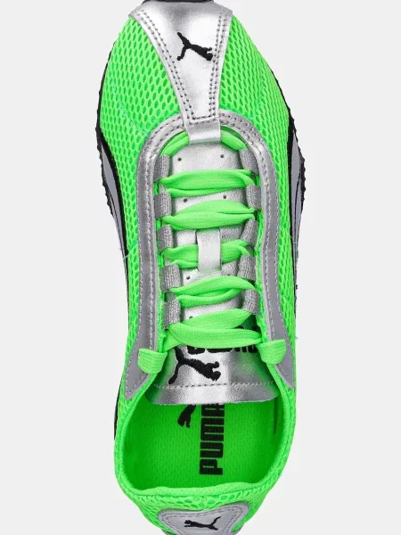 Кроссовки Puma в уличном стиле зеленые